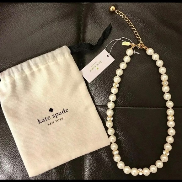 Kate Spade Lady Marmalade Pearl Short Necklace - Picture 1 of 3
